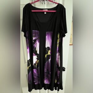 Dressbarn Black and Purple Graphic Tunic Tee